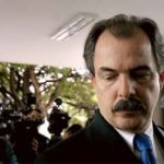 Dilma silencia diante da mentira de Mercadante, que em qualquer país resultaria em demissão