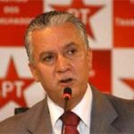 Oposição consegue evitar dinheiro estranho para a Copa do Mundo