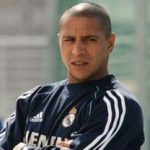 Corinthians faz grande festa para a chegada do lateral Roberto Carlos