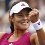 Ana Ivanovic bate italiana e agora encara russa na semifinal do Torneio das Campeãs na Indonésia