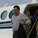 Lupi diz que aluguel de avião é problema de subalterno, que deverá ir à forra em depoimento no Senado