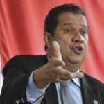 Planalto não consegue abafar onda de escândalos no Ministério do Trabalho e Lupi volta à linha de tiro