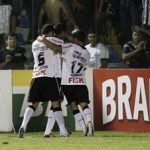 Corinthians sofre em Fortaleza, vence o Ceará e reforça o sonho de conquistar o Brasileirão 2011