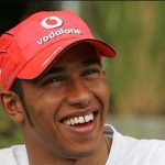 Hamilton se defende das críticas de Bernie Ecclestone e anuncia mudanças para a temporada de 2012