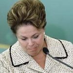 Crise internacional e greves de servidores federais são usadas pelo PT como arma contra Dilma