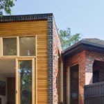 Arquitetos usam entulho para construir bangalô na Austrália