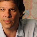 Fernando Haddad se preocupa com reintegração de posse após arrancar cobertores de moradores de rua