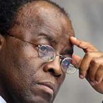 Ministro Joaquim Barbosa erra ao se exaltar e ofender jornalista, mas desculpou-se em nota