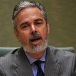 De olho no governo de SP, Planalto determina ida de Antonio Patriota ao Senado para tratar de corintianos