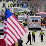 Série de explosões atinge Boston; polícia dos EUA coloca cidades em alerta total