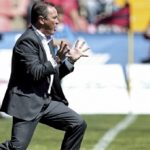 Clubes criticam projeto que altera Lei Pelé para garantir seguro de vida aos treinadores