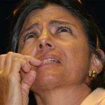 Roseana vê prestígio de adversário político disparar e renova contrato milionário com Duda Mendonça