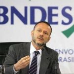 Incompetência do governo leva o presidente do BNDES, Luciano Coutinho, a declarações utópicas