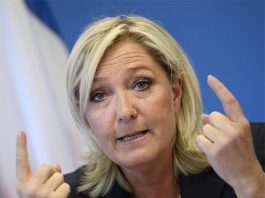 Condenada pela Justiça, Marine Le Pen diz que será candidata à Presidência da França