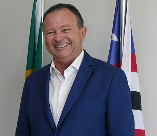 Carlos Brandão, experiente vice-governador do Maranhão, está preparado para liderar o Estado | Ucho.Info