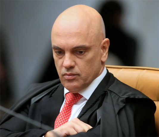 Moraes erra ao cobrar de Bolsonaro explicação sobre material gerado por inteligência artificial