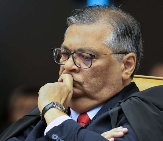 PT pede ao STF abertura de inquérito para apurar possível interferência estrangeira nas eleições