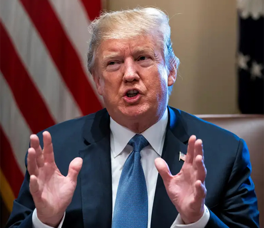 Estados Unidos apreendem petroleiro na costa da venezuelana, afirma Trump