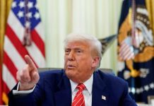 Trump anuncia tarifa global de importação 10% após Suprema Corte barrar tarifaço