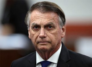 Coitadismo de Jair Bolsonaro e do ainda presidenciável Flávio no episódio da carta não convence