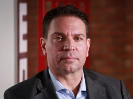 Lula diz que Ramagem deve voltar ao Brasil para cumprir pena de prisão por trama golpista