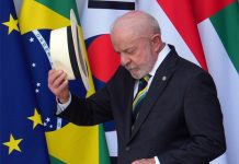 “Não se meta nas eleições no Brasil”, diz Lula ao americano Donald Trump