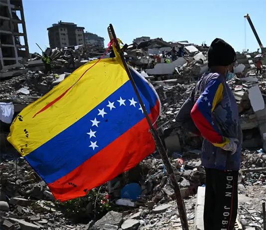 Sobe para 4.561 o número de mortos em terremotos na Venezuela