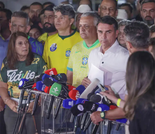 Kassio contraria Flávio e diz que mudança no horário da votação não interferiu no resultado da eleição